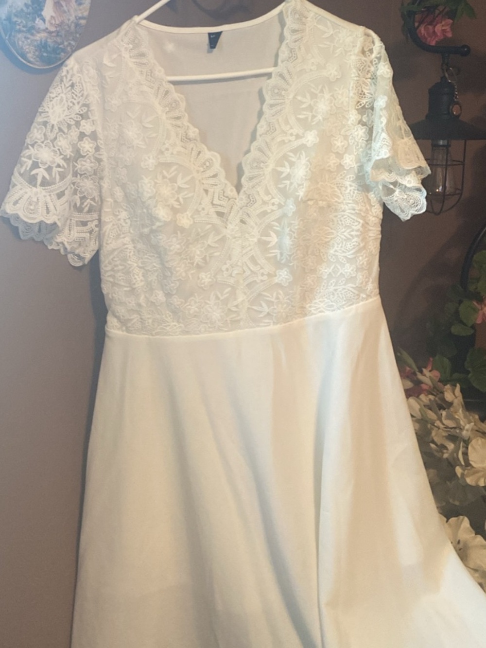 White Lace V-Neck Dress